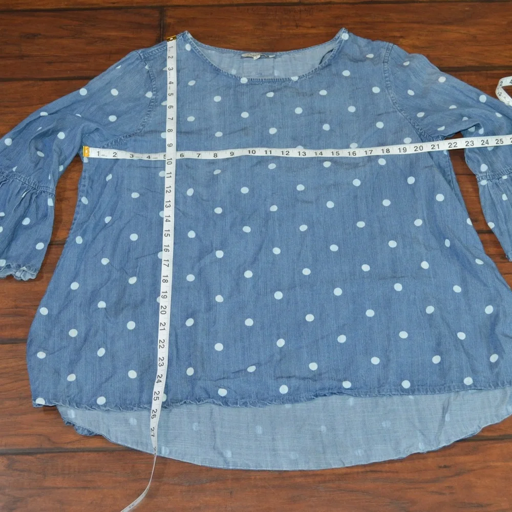 John Mark Polka Dot Chambray Lyocell Hi Low Bell Sleeve Blouse Top Womens Size L - Picture 3 of 5